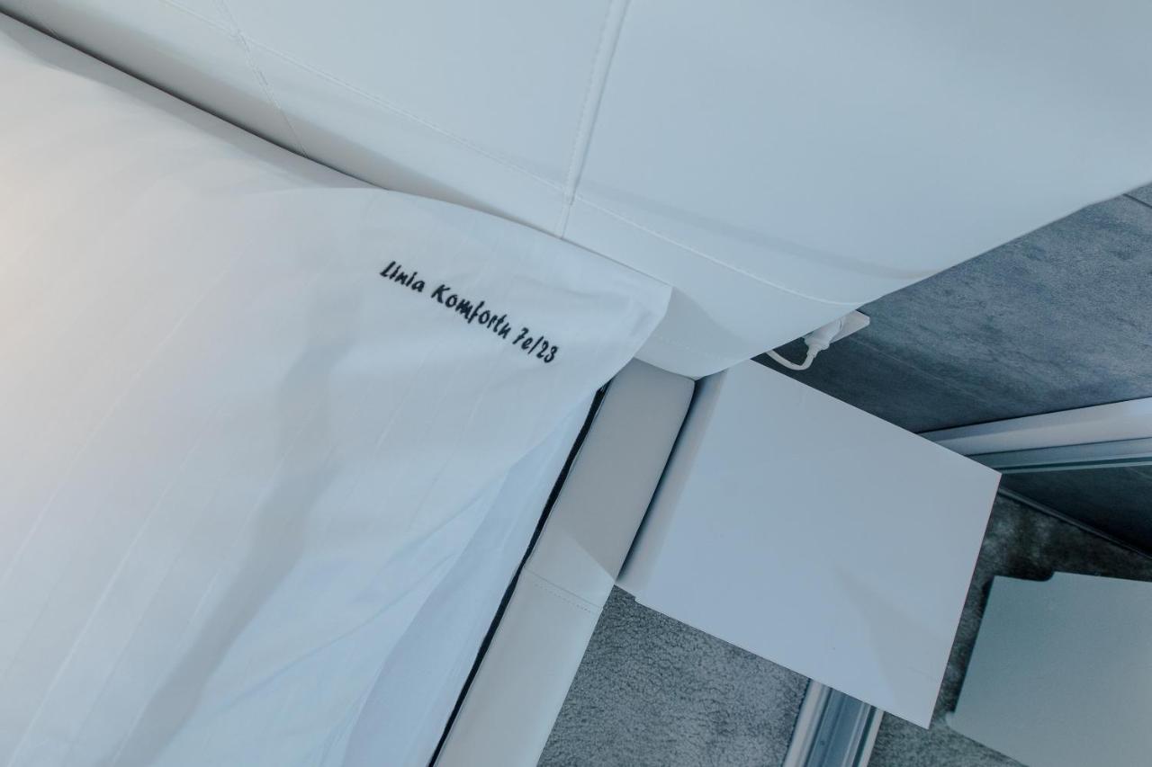 Apartament Linia Komfortu Gardenia Dziwnow Z Widokiem Na Morze Epapartamenty エクステリア 写真